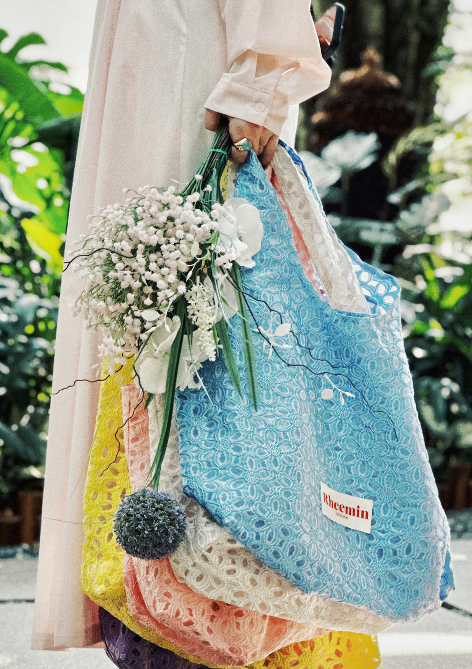 Flower jacquard shopper